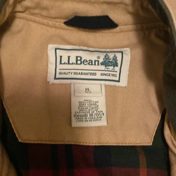 L.L. Bean coat - Picture 4 of 5